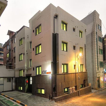 Hostel Kw Sinsa Seoul Exteriör bild